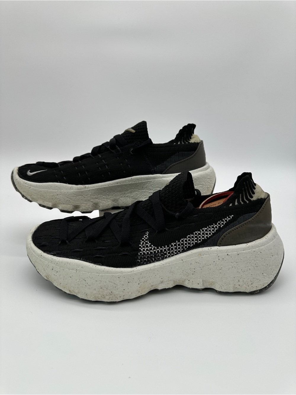 Nike Space Hippie 04 Black Dark Grey Speckled Sneakers Womens 8.5